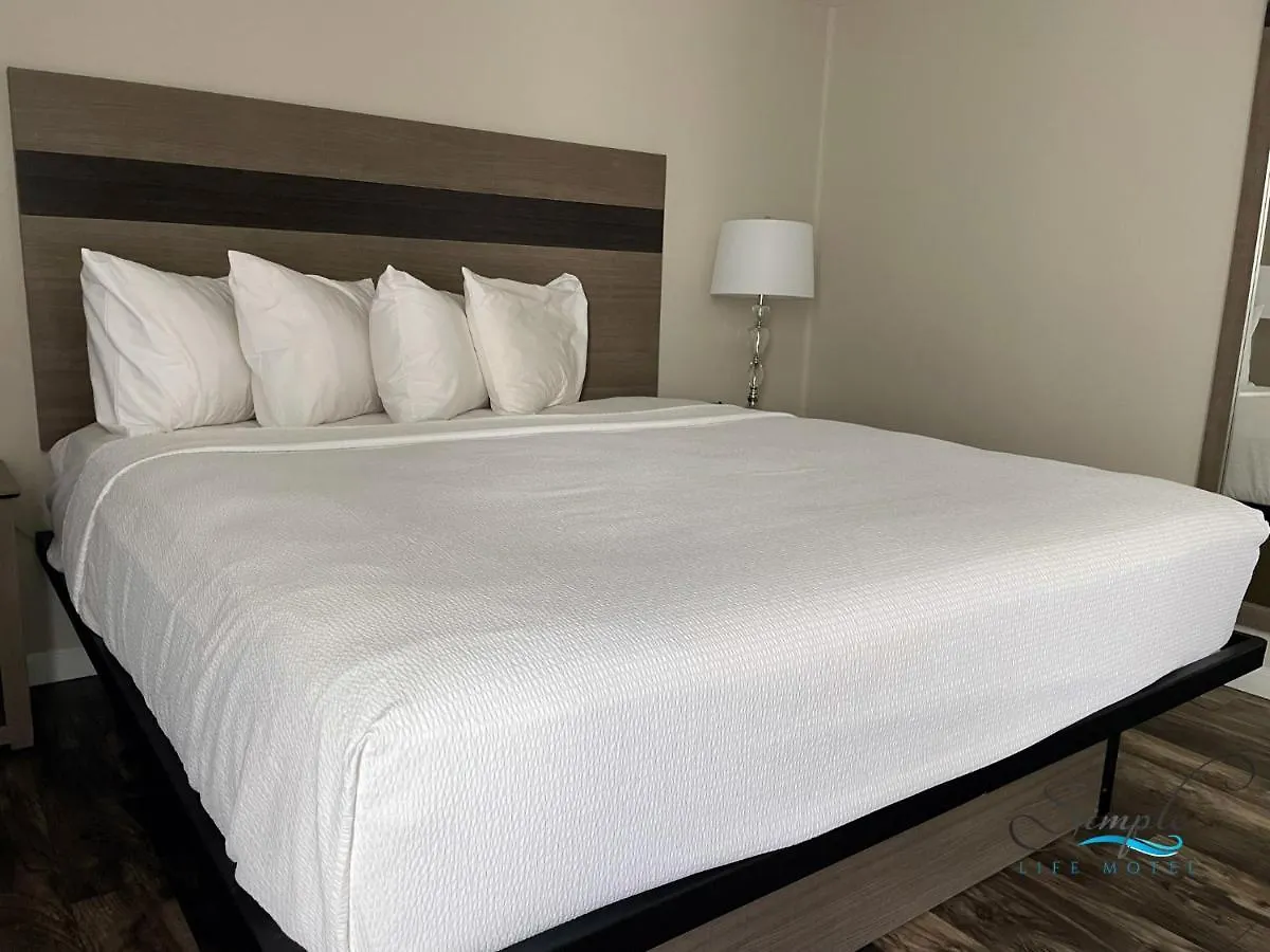 فندق Simple Life Motel آوشين سيتي